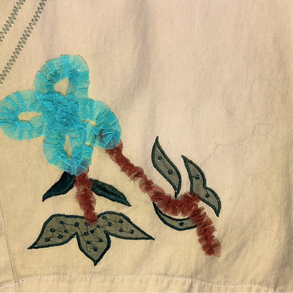 Floral Embroidered Wide-Leg Pants - Picture 4 of 5